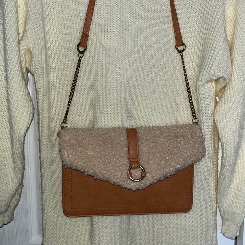 Universal Thread Goods Co. - Envelope Pocketbook - image 1